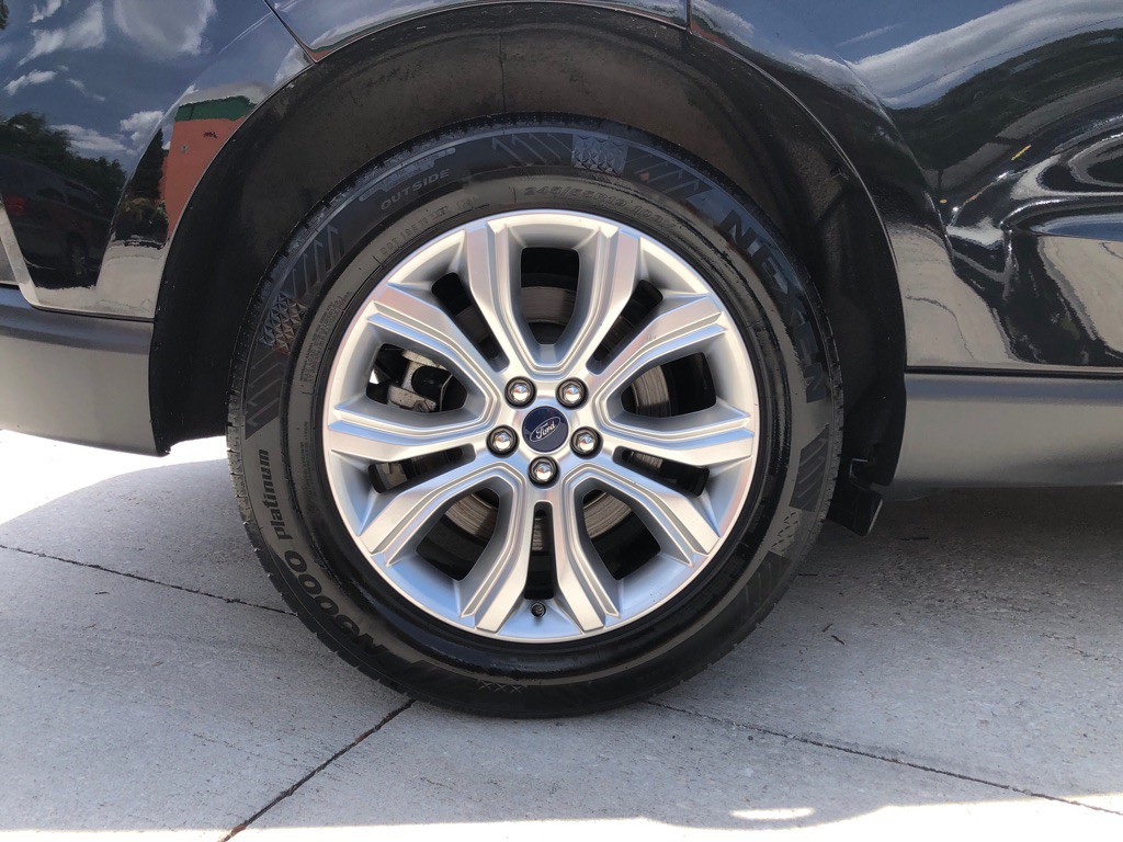 2021 Ford Edge Image 14