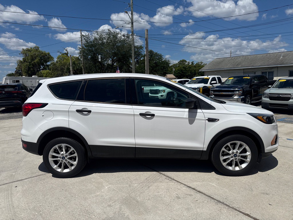 2019 Ford Escape Image 5