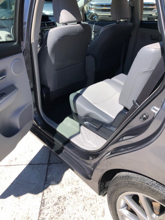 2015 Toyota Prius Image 7