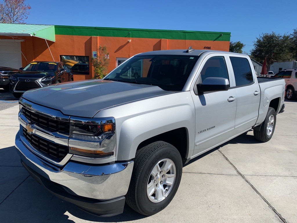 2018 Chevrolet Silverado 1500 Image 1