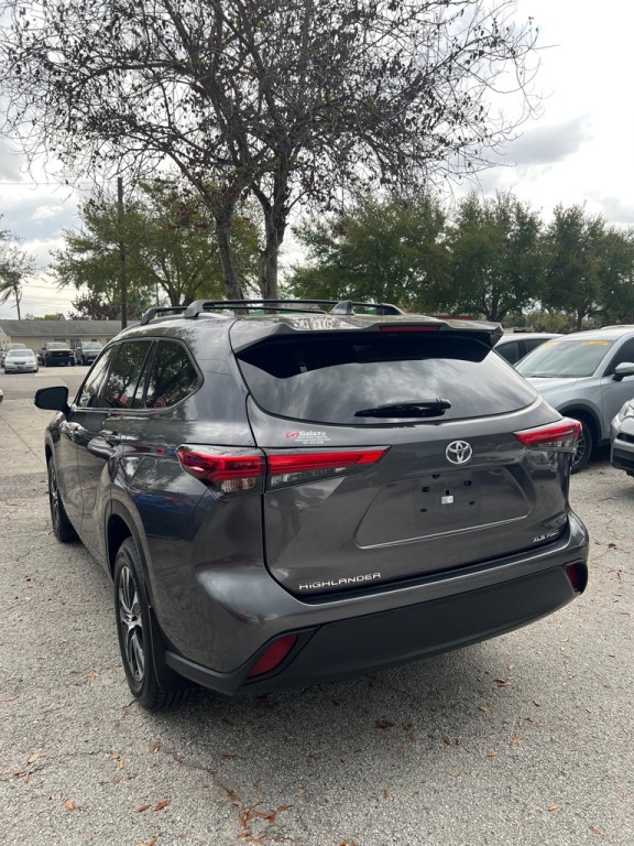 2020 Toyota Highlander Image 5