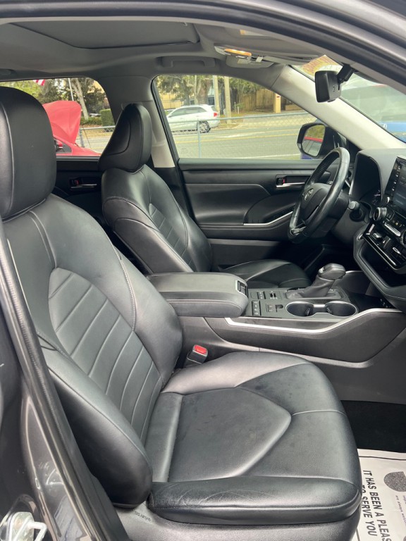 2020 Toyota Highlander Image 14