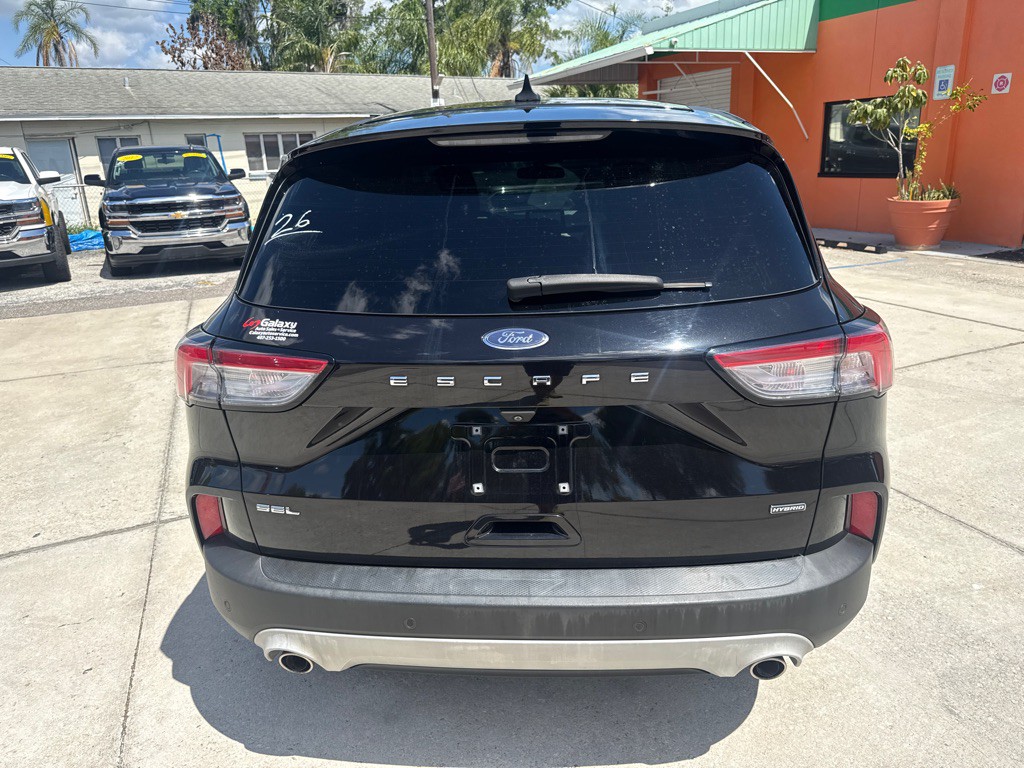 2022 Ford Escape Image 17