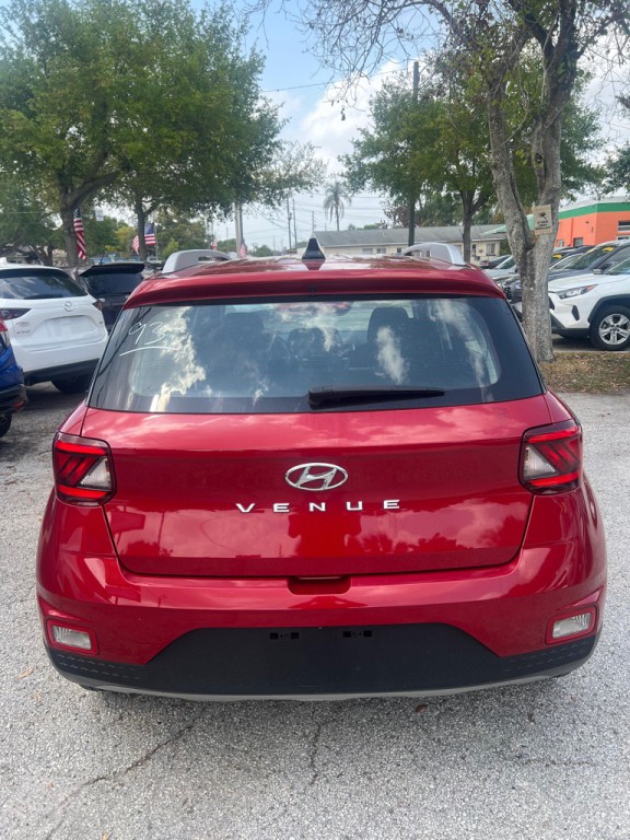 2022 Hyundai Venue Image 8