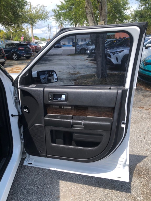 2019 Ford Flex Image 11