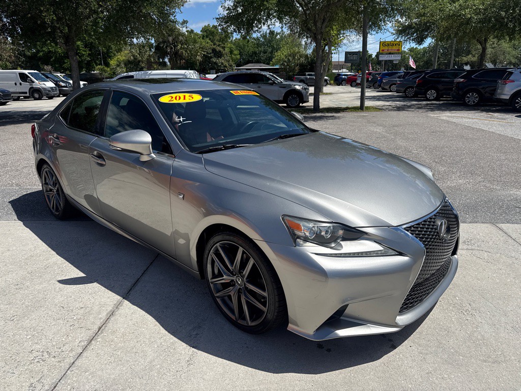2015 Lexus IS Image 3