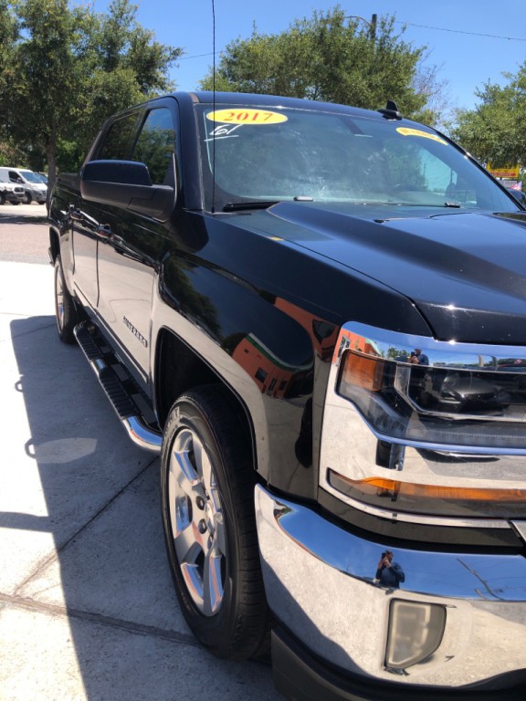 2017 Chevrolet Silverado 1500 Image 21