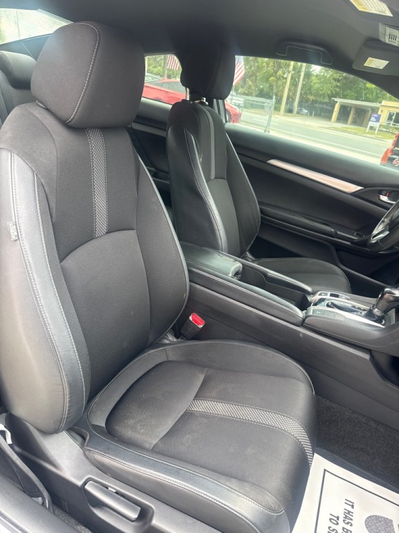 2019 Honda Civic Image 7