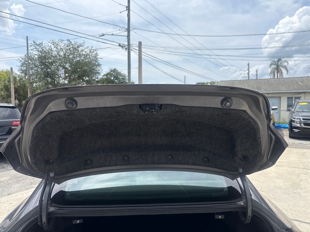 2019 Honda Civic Image 16