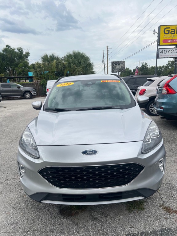 2020 Ford Escape Image 2