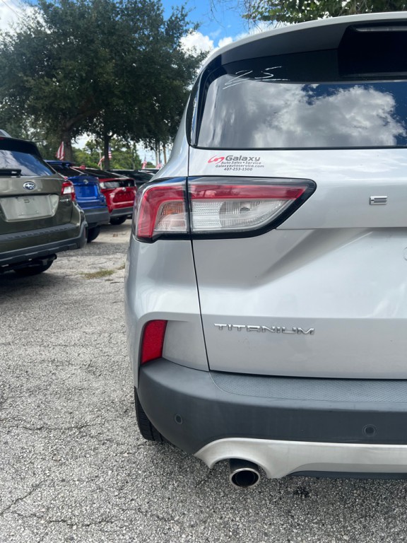 2020 Ford Escape Image 25