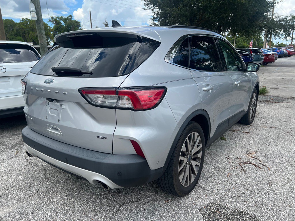 2020 Ford Escape Image 33