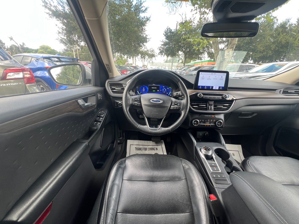 2020 Ford Escape Image 47