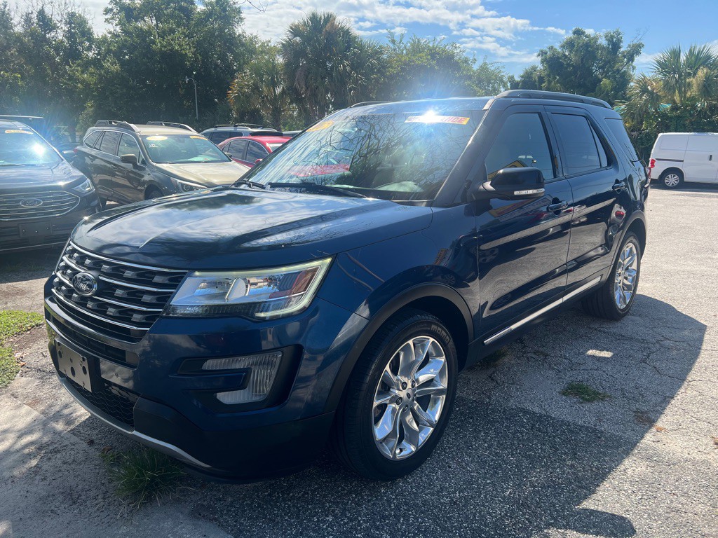 2017 Ford Explorer Image 3