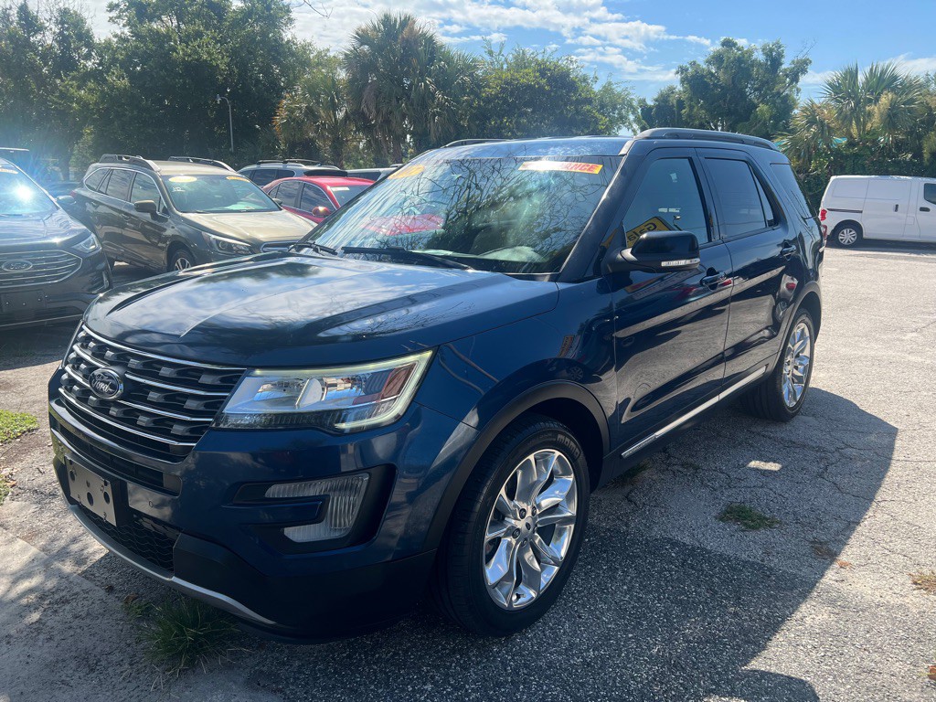 2017 Ford Explorer Image 4