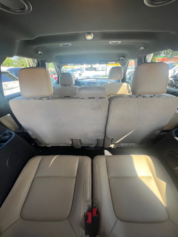 2017 Ford Explorer Image 27