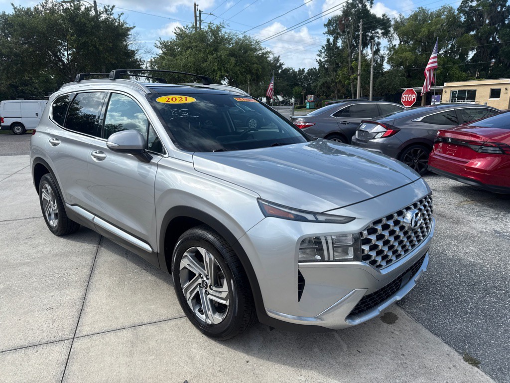 2021 Hyundai Santa Fe Image 3