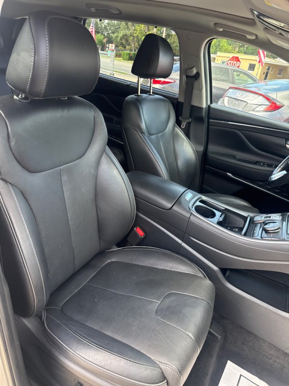 2021 Hyundai Santa Fe Image 7