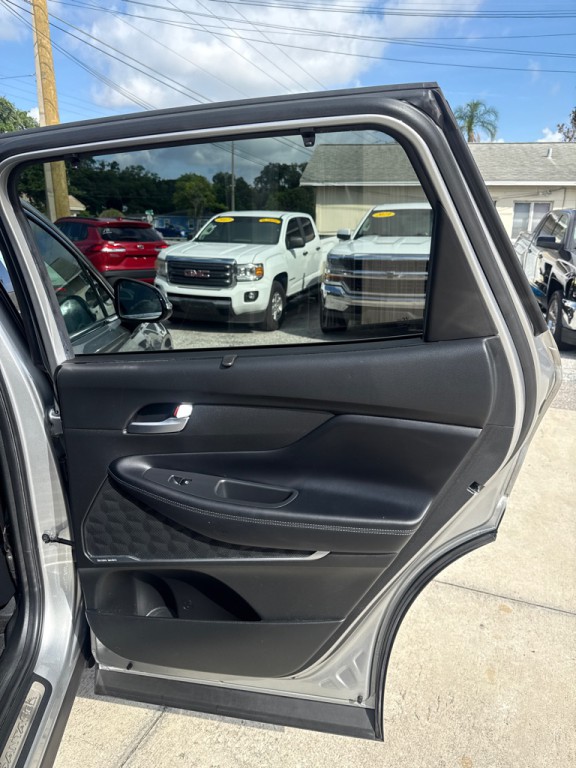2021 Hyundai Santa Fe Image 9