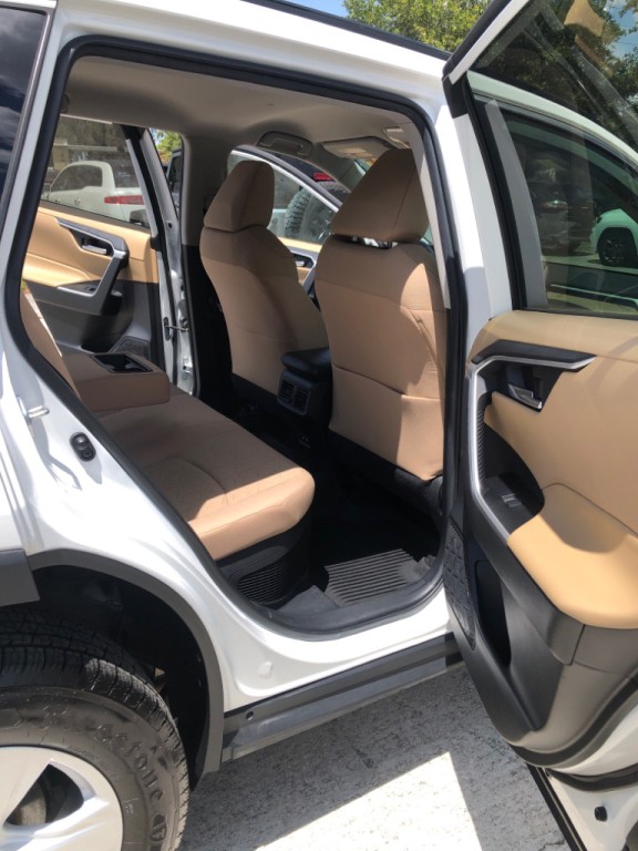 2021 Toyota Rav4 Image 9