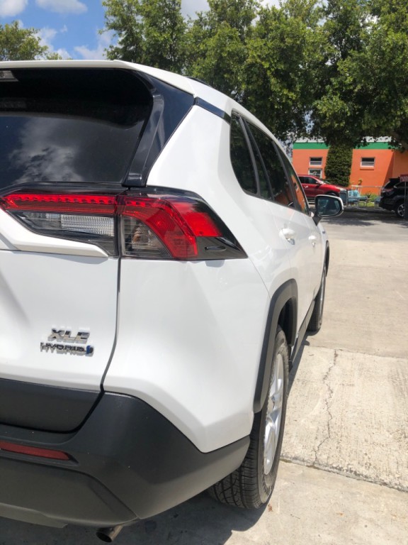 2021 Toyota Rav4 Image 18