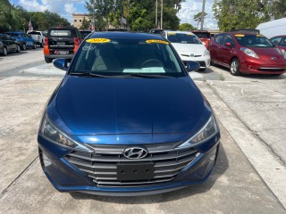 Image for 2019 Hyundai Elantra SE ID: 7476915