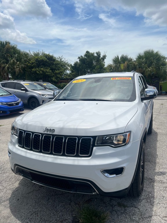 2021 Jeep Grand Cherokee Image 3