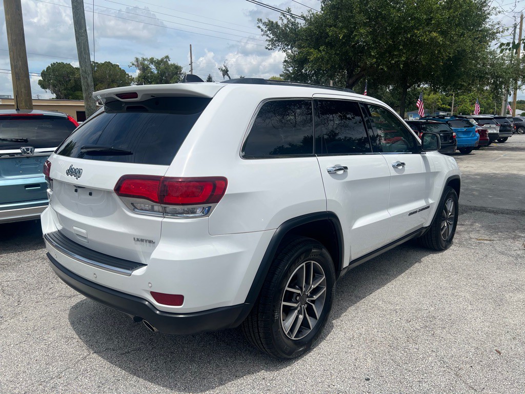 2021 Jeep Grand Cherokee Image 11