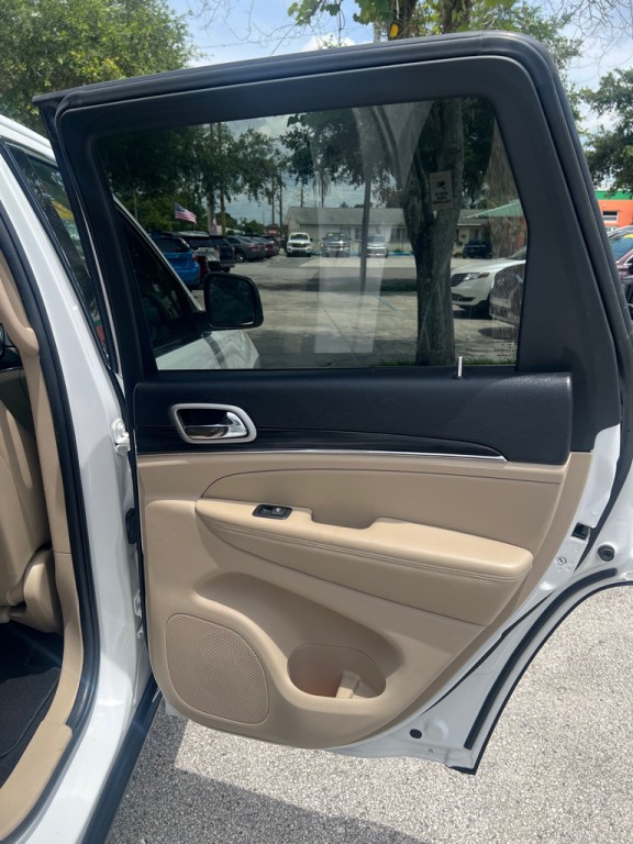 2021 Jeep Grand Cherokee Image 15
