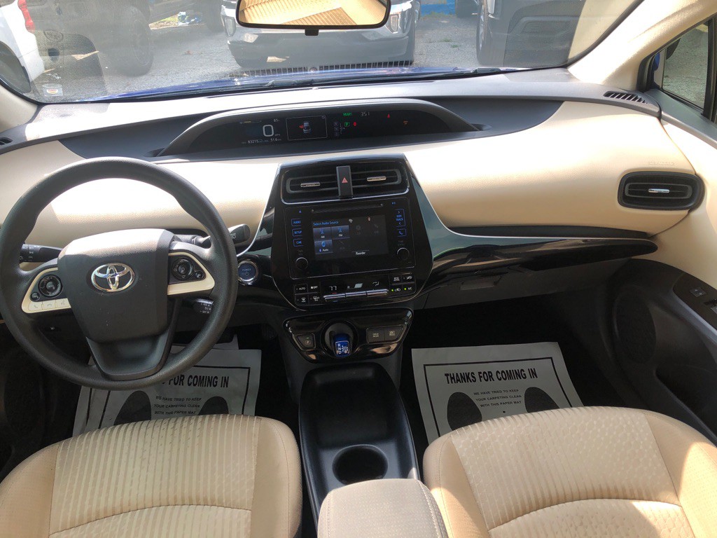 2016 Toyota Prius Image 12