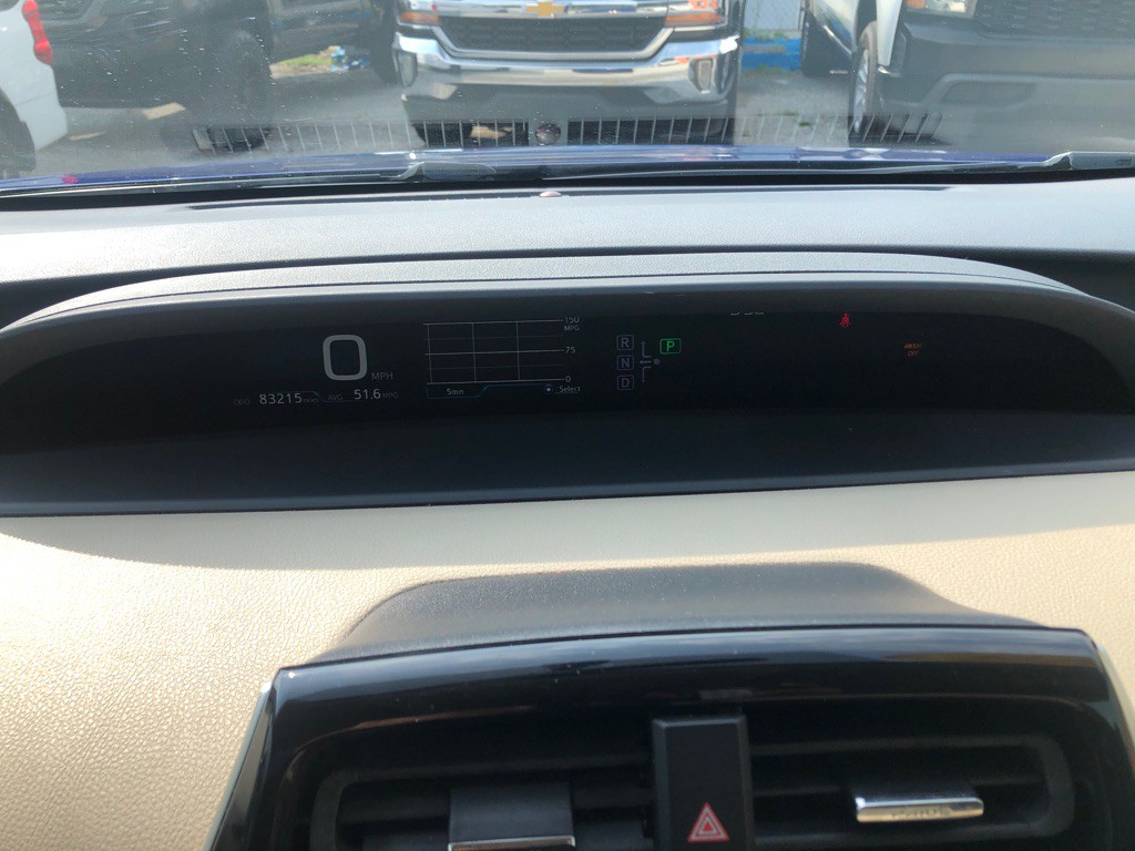 2016 Toyota Prius Image 15