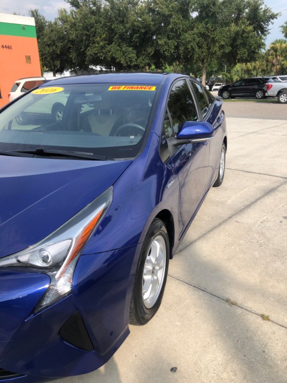 2016 Toyota Prius Image 17