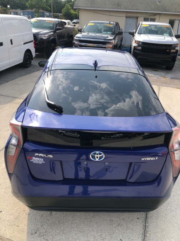 2016 Toyota Prius Image 21