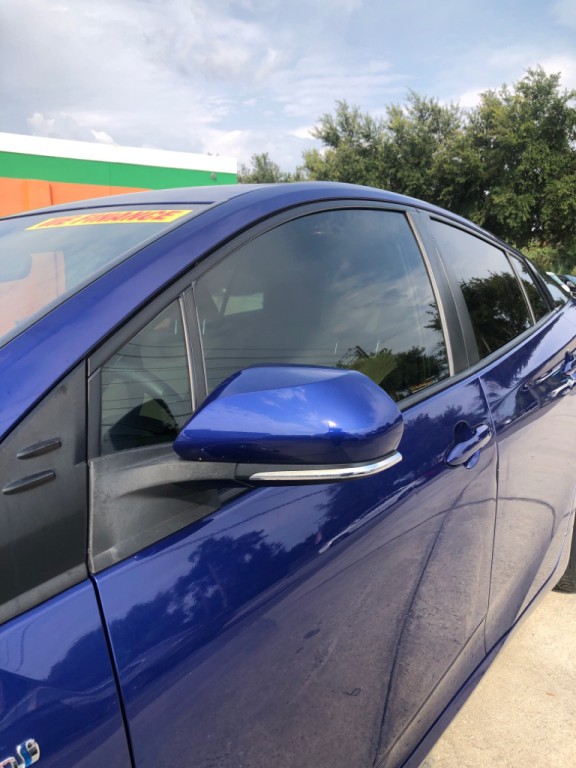 2016 Toyota Prius Image 24