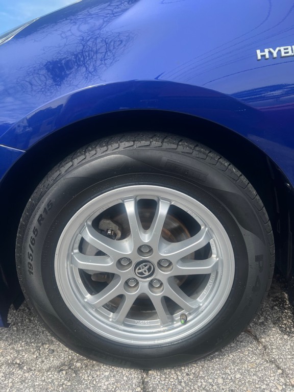 2016 Toyota Prius Image 29