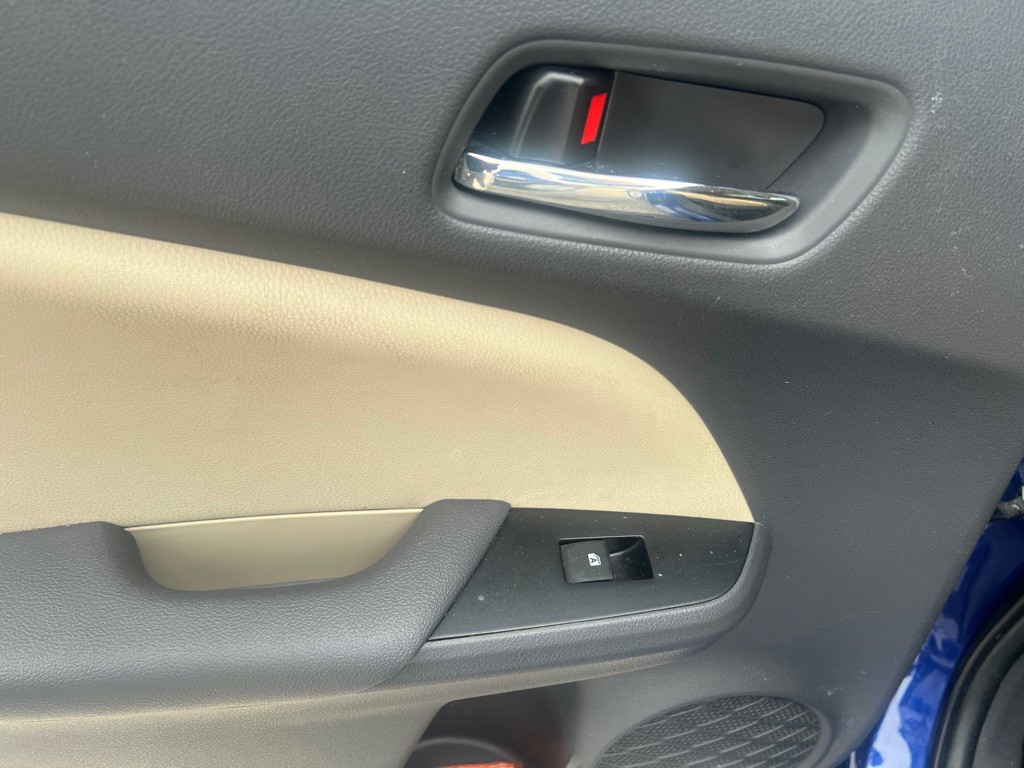 2016 Toyota Prius Image 44