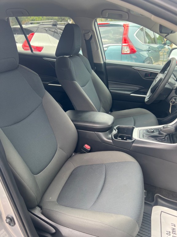 2022 Toyota Rav4 Image 15
