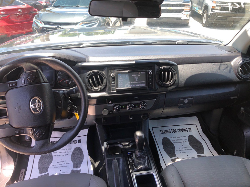 2019 Toyota Tacoma Image 11