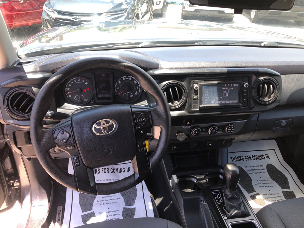 2019 Toyota Tacoma Image 12