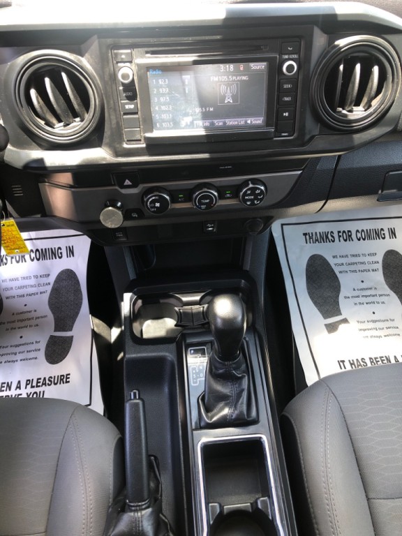 2019 Toyota Tacoma Image 14