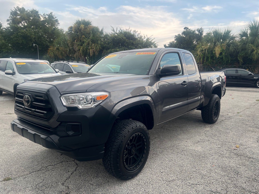 2019 Toyota Tacoma Image 26