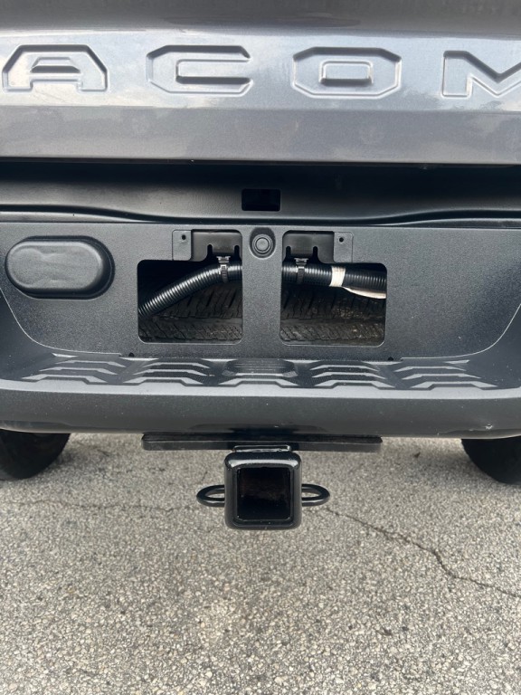 2019 Toyota Tacoma Image 30