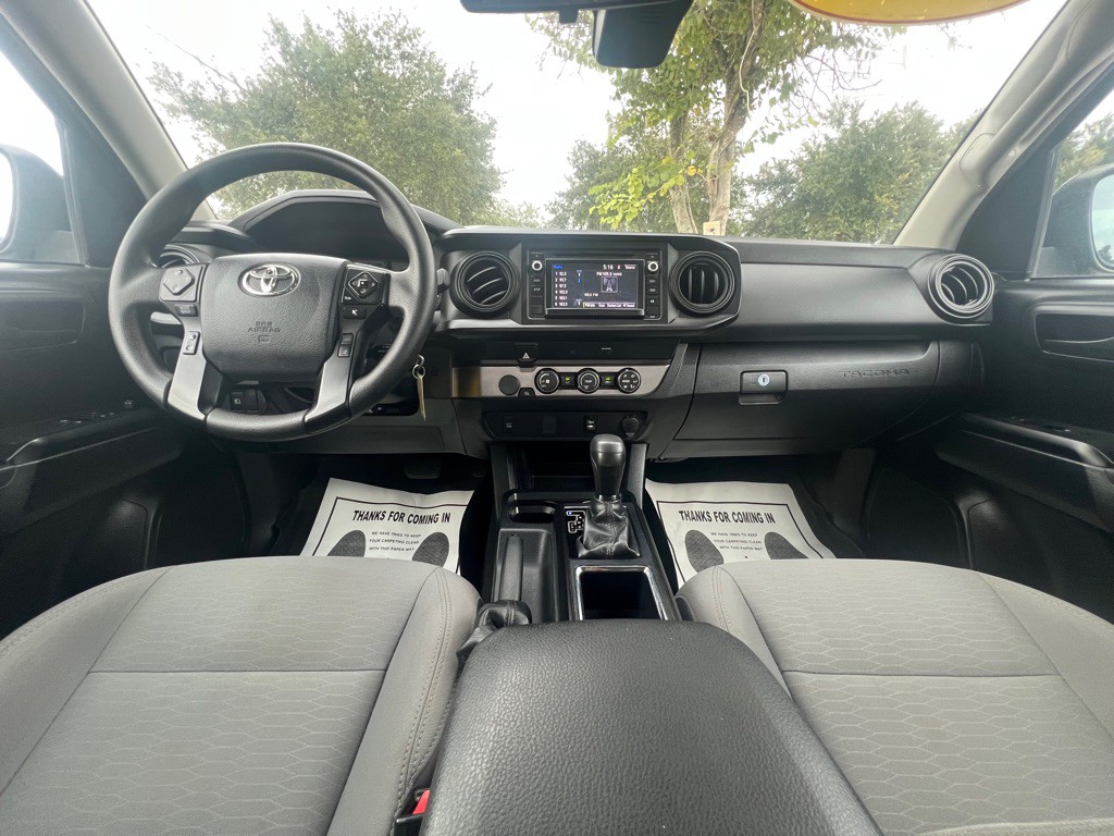 2019 Toyota Tacoma Image 49