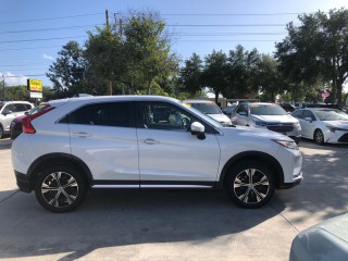 Image for 2018 Mitsubishi Eclipse SE ID: 7577738