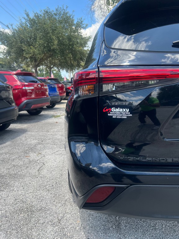 2023 Toyota Highlander Image 36
