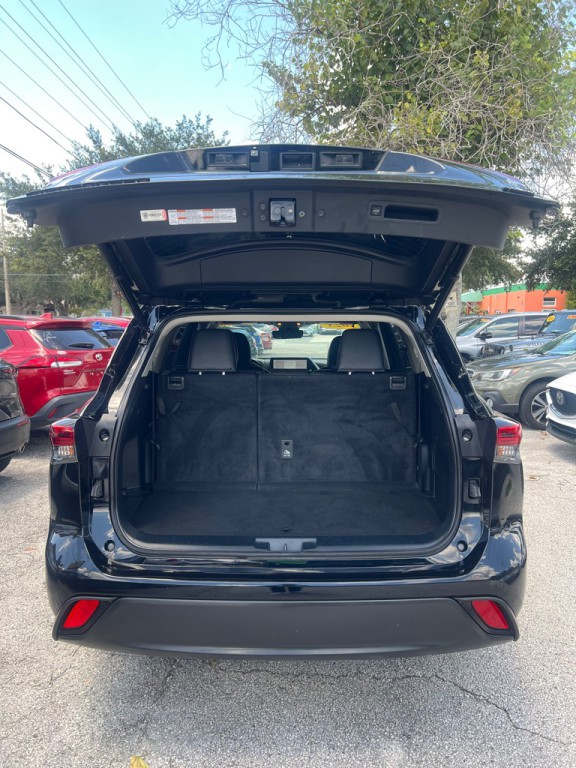 2023 Toyota Highlander Image 37