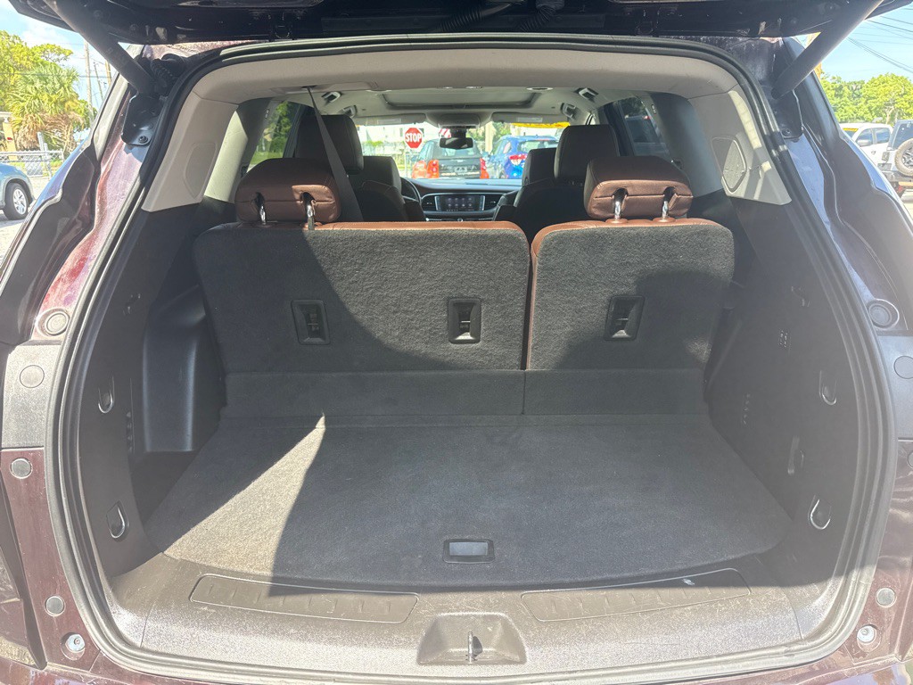 2020 Buick Enclave Image 18
