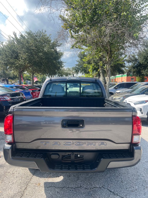 2018 Toyota Tacoma Image 7