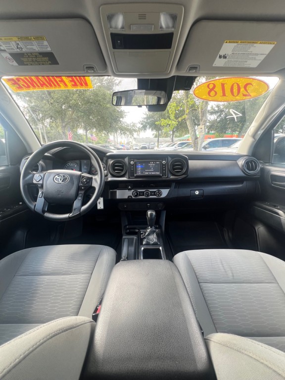 2018 Toyota Tacoma Image 20