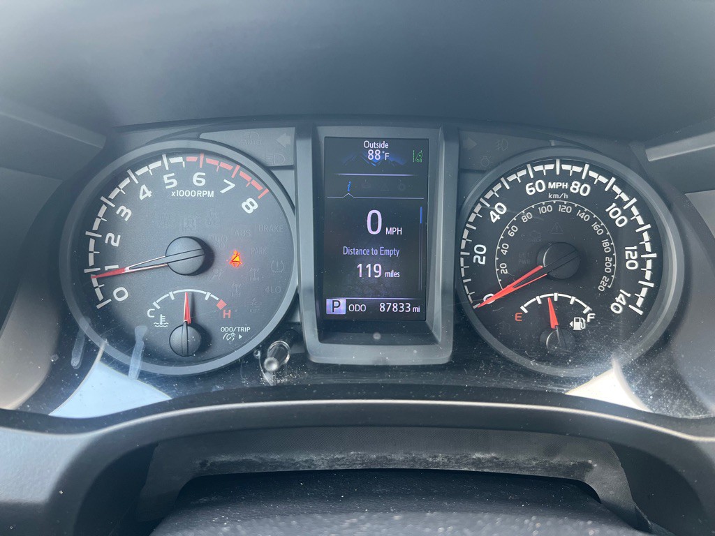 2018 Toyota Tacoma Image 30